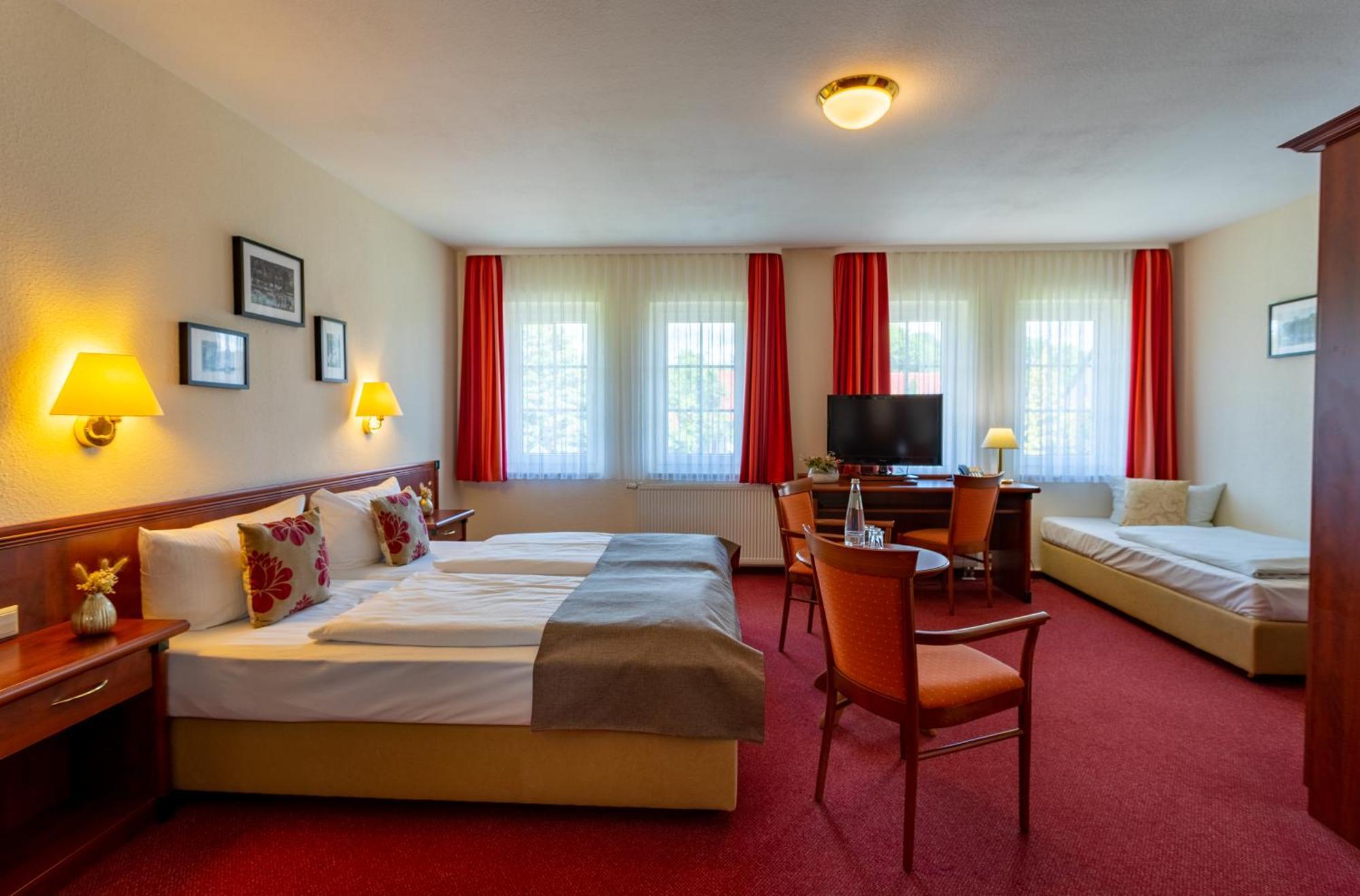 Christinenhof & Spa - Wellnesshotel Am Rande Des Spreewalds Tauer Kamer foto