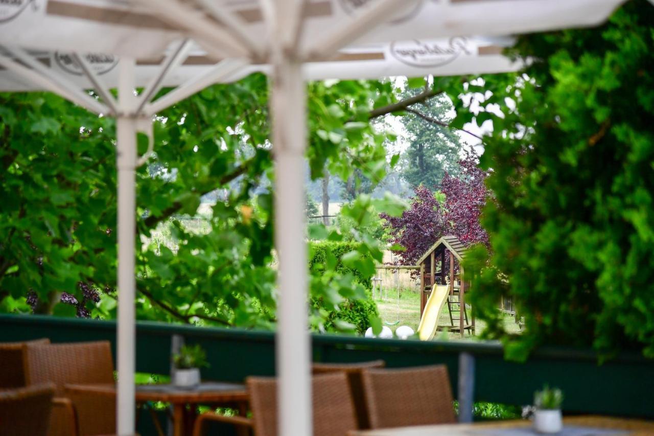 Christinenhof & Spa - Wellnesshotel Am Rande Des Spreewalds Tauer Buitenkant foto